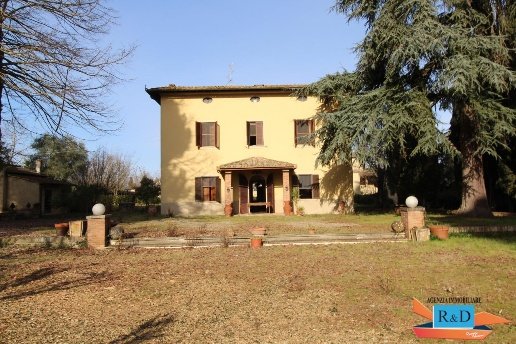 casa indipendente in vendita a Colle di Val d'Elsa