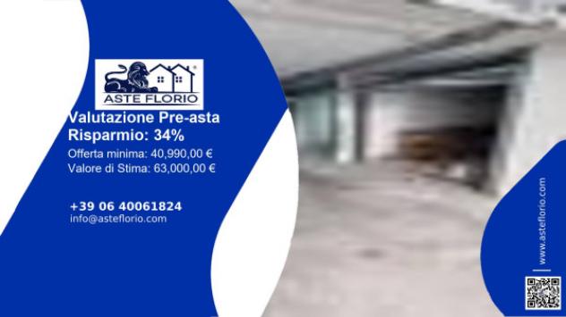 negozio in vendita a Colle di Val d'Elsa