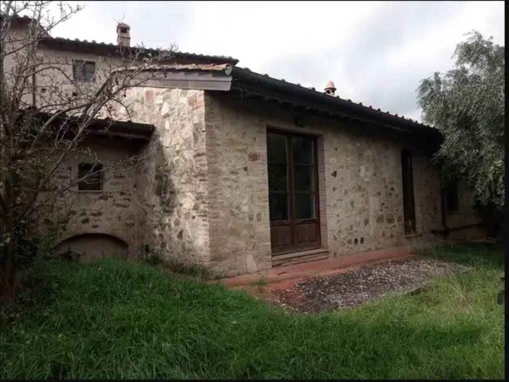 casale in vendita a Colle di Val d'Elsa