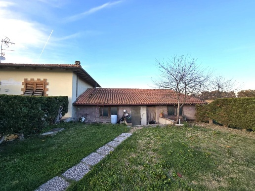 casa indipendente in vendita a Colle di Val d'Elsa