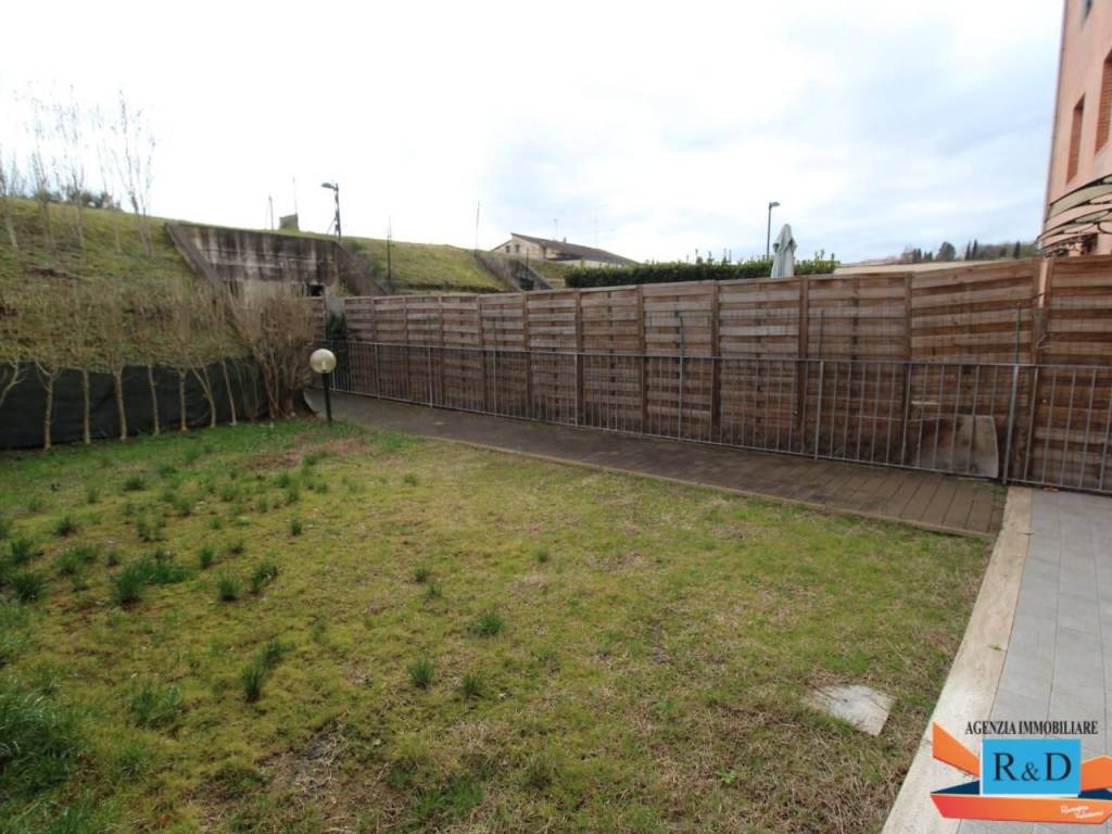 appartamento in vendita a Colle di Val d'Elsa