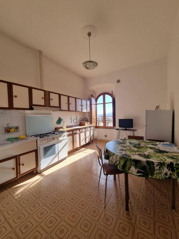 appartamento in vendita a Colle di Val d'Elsa in zona Le grazie