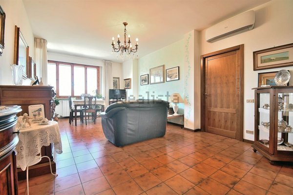 appartamento in vendita a Colle di Val d'Elsa