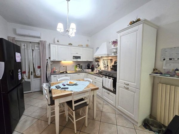 appartamento in vendita a Colle di Val d'Elsa