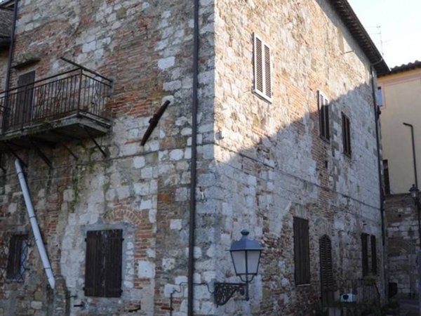 appartamento in vendita a Colle di Val d'Elsa