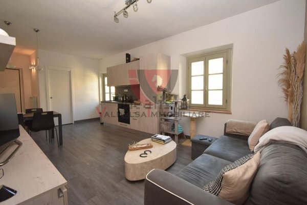 appartamento in vendita a Colle di Val d'Elsa