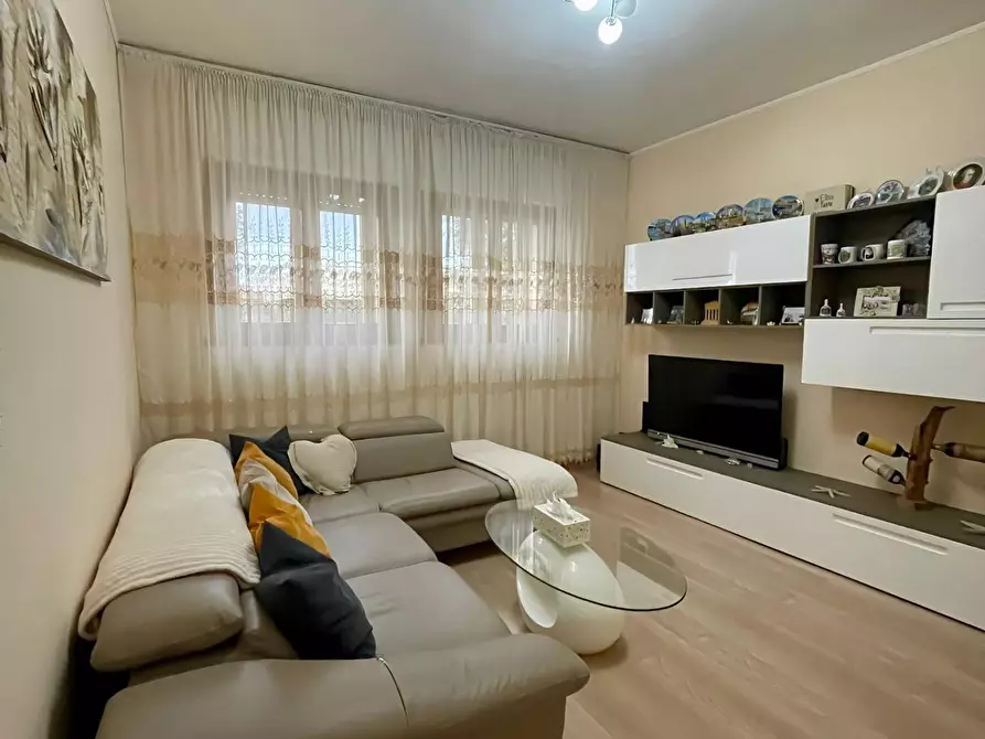 appartamento in vendita a Colle di Val d'Elsa