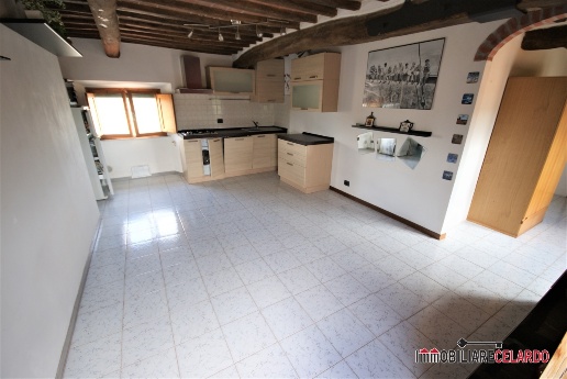 appartamento in vendita a Colle di Val d'Elsa in zona Le grazie