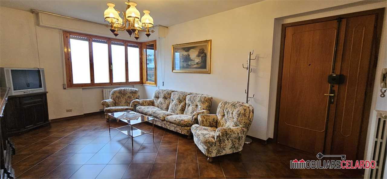 appartamento in vendita a Colle di Val d'Elsa