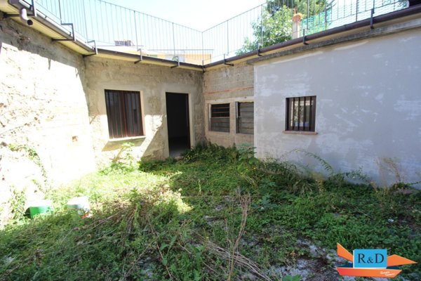 appartamento in vendita a Colle di Val d'Elsa