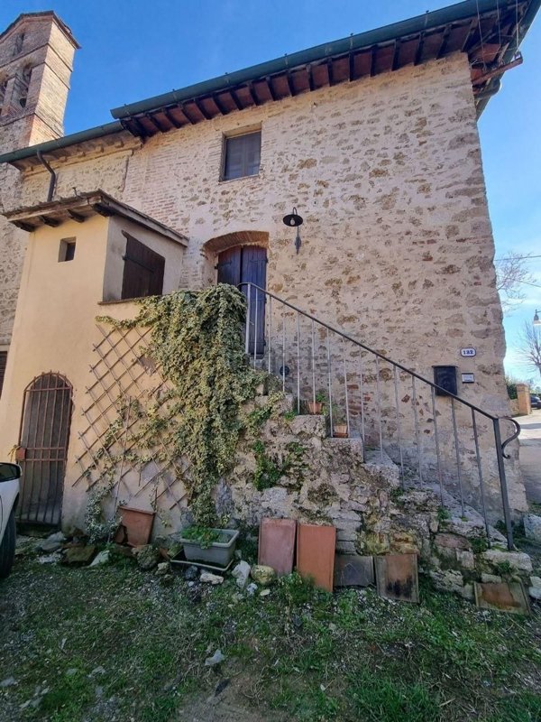 casa indipendente in vendita a Colle di Val d'Elsa