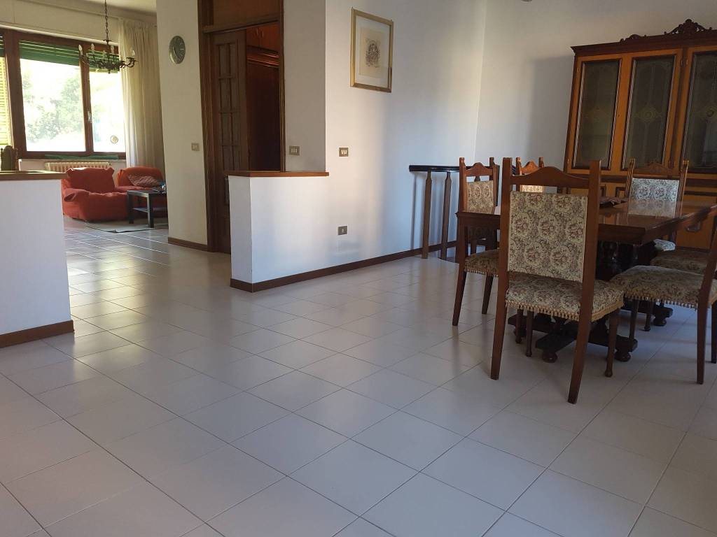 appartamento in vendita a Colle di Val d'Elsa