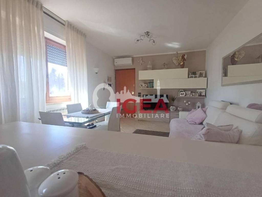 appartamento in vendita a Colle di Val d'Elsa