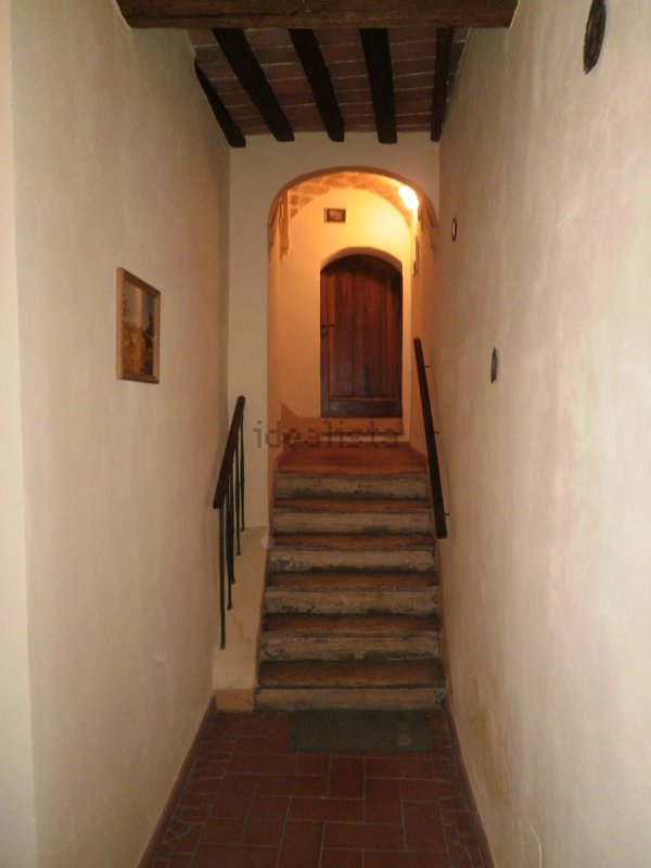 appartamento in vendita a Colle di Val d'Elsa