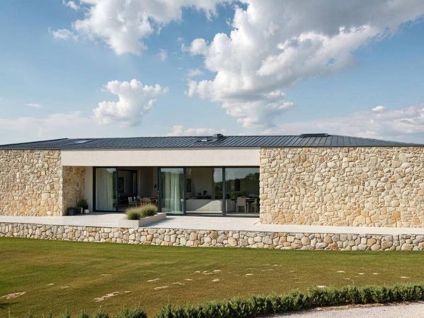 casa indipendente in vendita a Colle di Val d'Elsa