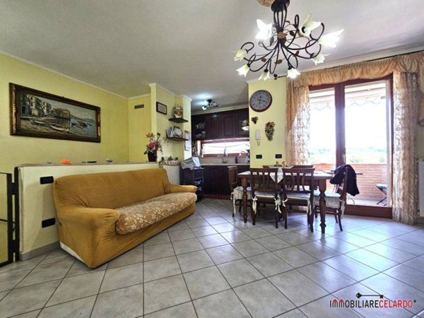 appartamento in vendita a Colle di Val d'Elsa