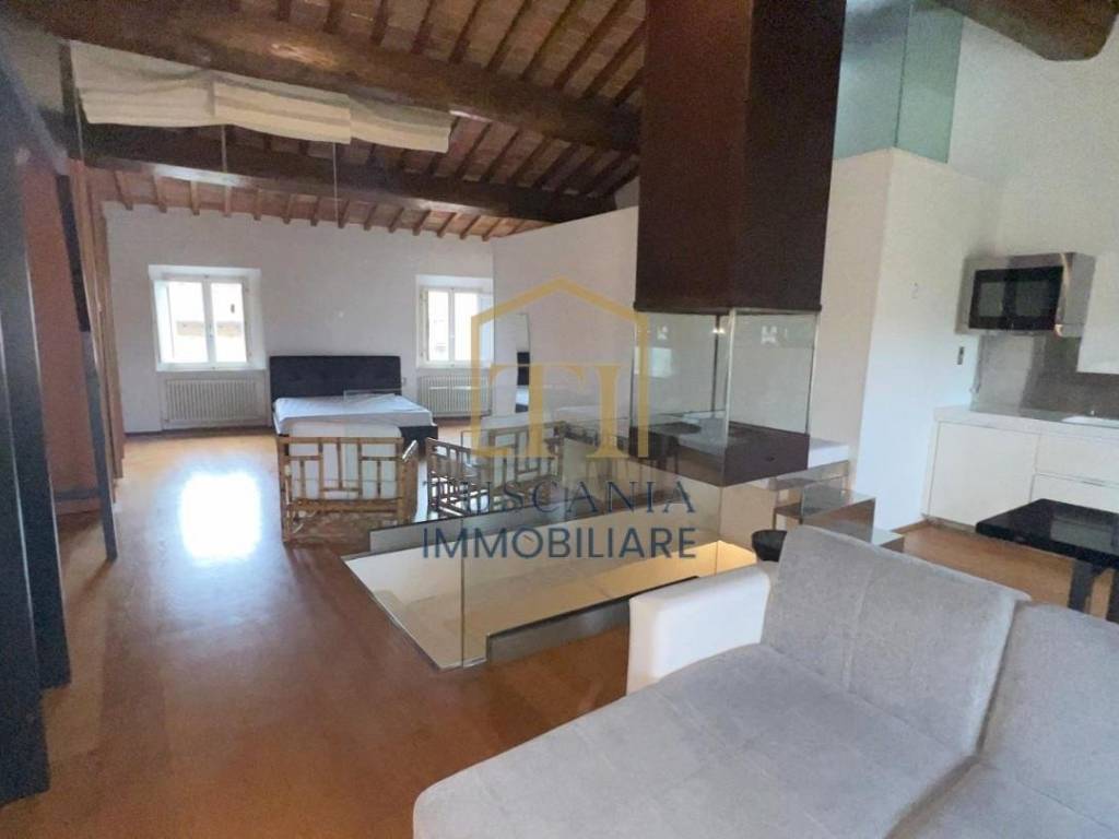 appartamento in vendita a Colle di Val d'Elsa