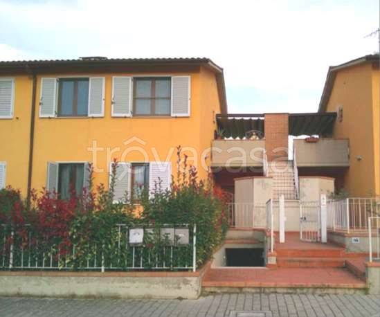 appartamento in vendita a Colle di Val d'Elsa