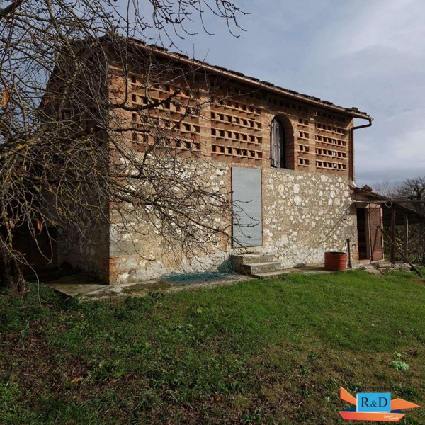appartamento in vendita a Colle di Val d'Elsa in zona Le grazie