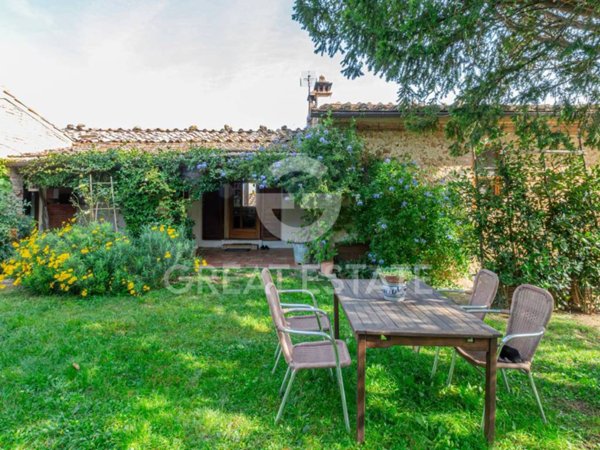casa indipendente in vendita a Colle di Val d'Elsa