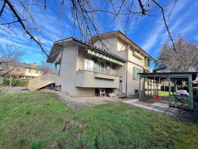 casa indipendente in vendita a Colle di Val d'Elsa