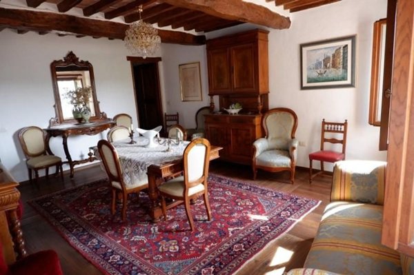casa indipendente in vendita a Colle di Val d'Elsa