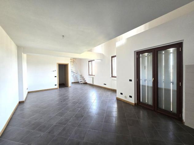 appartamento in vendita a Colle di Val d'Elsa