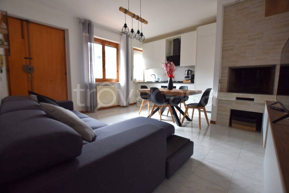 appartamento in vendita a Colle di Val d'Elsa