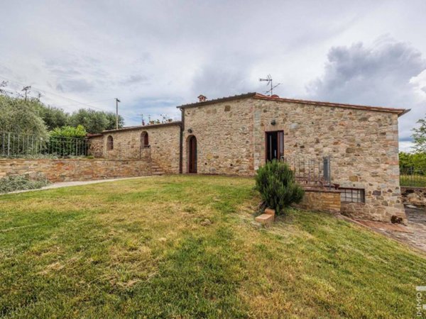 casa indipendente in vendita a Colle di Val d'Elsa