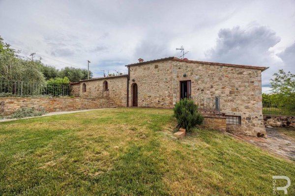 casa indipendente in vendita a Colle di Val d'Elsa
