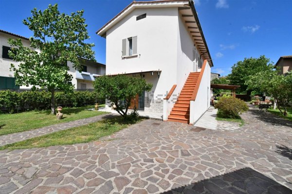 appartamento in vendita a Colle di Val d'Elsa