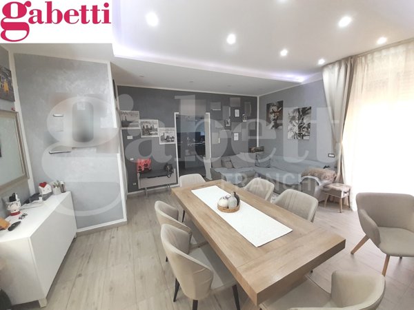 casa indipendente in vendita a Colle di Val d'Elsa in zona Selvamaggio