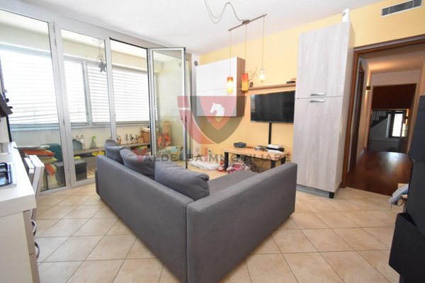 appartamento in vendita a Colle di Val d'Elsa