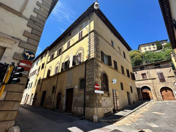 appartamento in vendita a Colle di Val d'Elsa