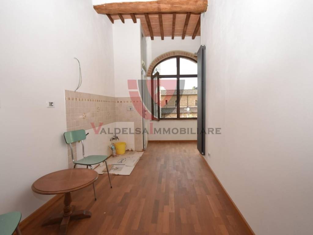 appartamento in vendita a Colle di Val d'Elsa