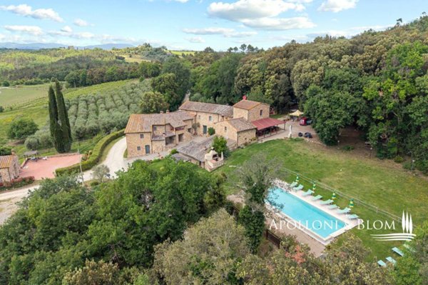 casa indipendente in vendita a Colle di Val d'Elsa