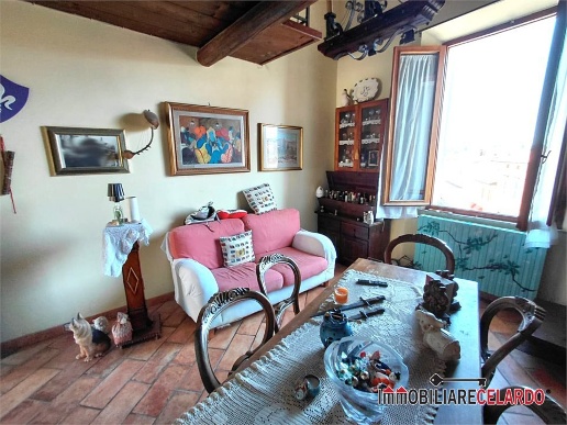 appartamento in vendita a Colle di Val d'Elsa