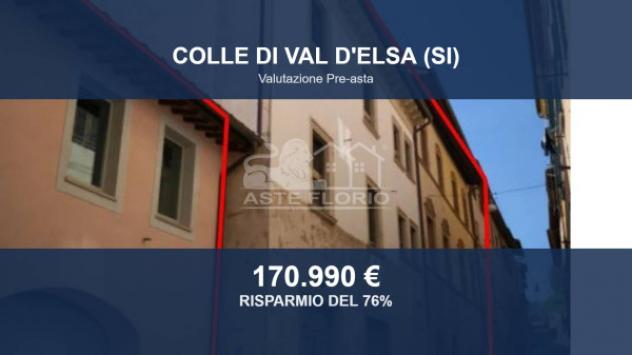 locale di sgombero in vendita a Colle di Val d'Elsa