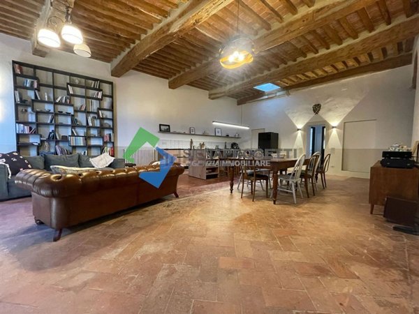 appartamento in vendita a Colle di Val d'Elsa