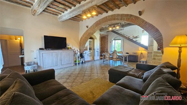 pentavano in vendita a Colle di Val d'Elsa