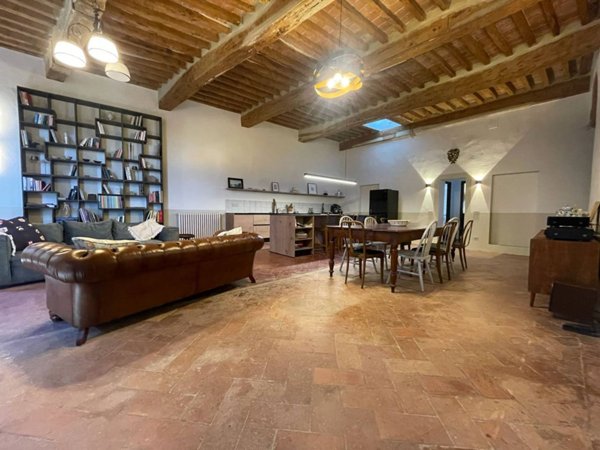 appartamento in vendita a Colle di Val d'Elsa