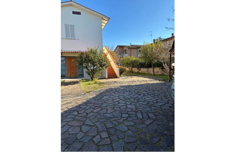 casa indipendente in vendita a Colle di Val d'Elsa