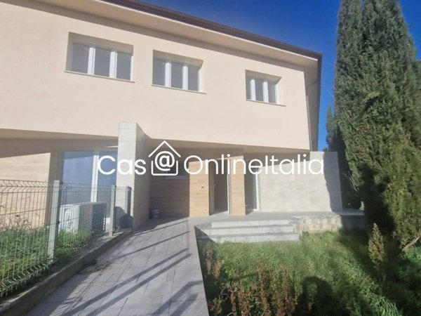casa indipendente in vendita a Colle di Val d'Elsa in zona Le grazie