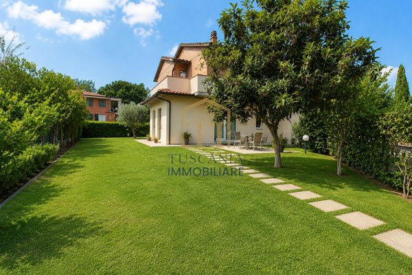 appartamento in vendita a Colle di Val d'Elsa