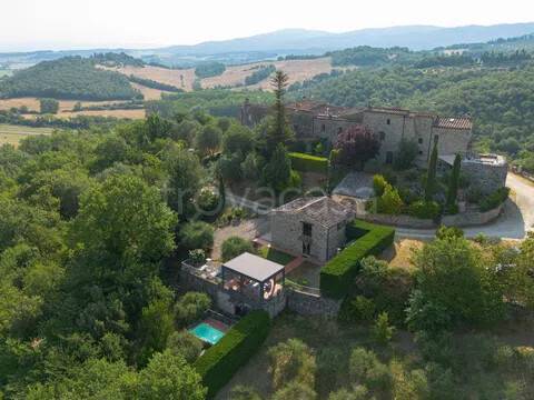 casa indipendente in vendita a Colle di Val d'Elsa