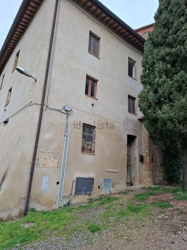 appartamento in vendita a Colle di Val d'Elsa