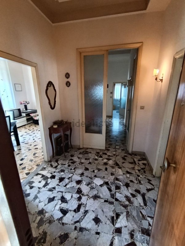 appartamento in vendita a Colle di Val d'Elsa