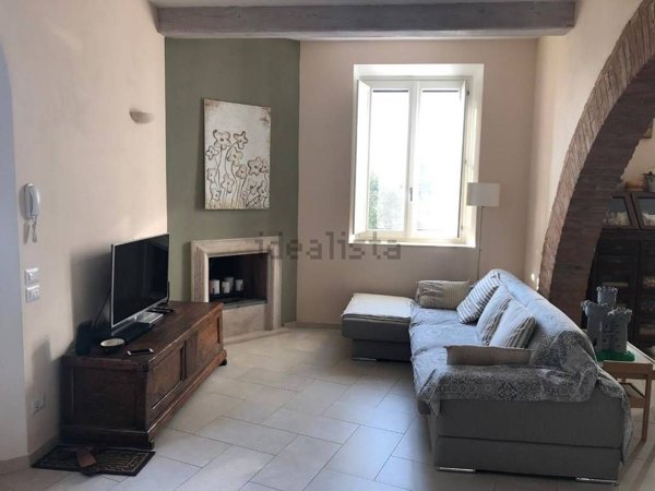 casa indipendente in vendita a Colle di Val d'Elsa