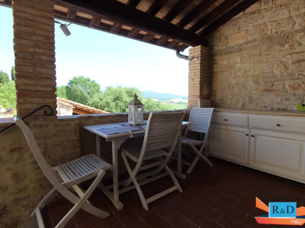 casa indipendente in vendita a Colle di Val d'Elsa
