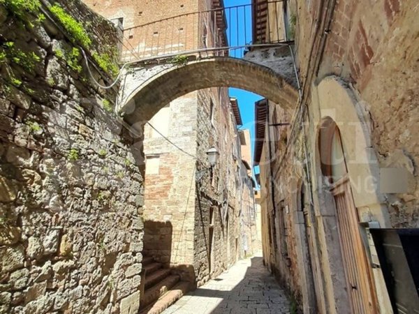 appartamento in vendita a Colle di Val d'Elsa